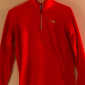 2 The north face Women’s Medium Red/ orange zip-up black/ pink $12.50 each
